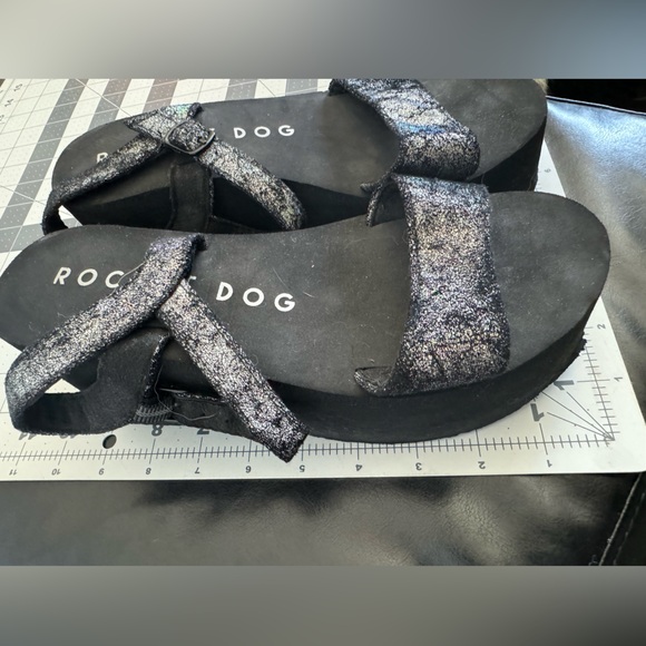 Rocket Dog raver metallic silver platform sandals sz 7 - Picture 9 of 11